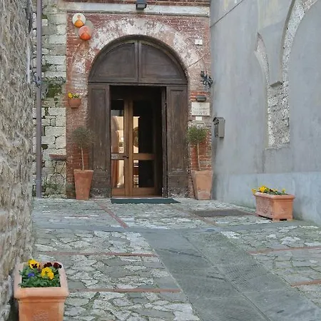 Monastero Ss. Annunziata 5* Τόντι